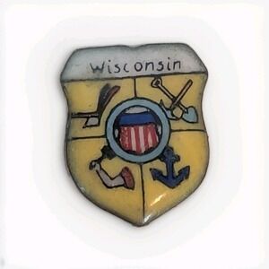 100 Lot Wisconsin Seal Emblem Shield Charm Vintage Original New Old Stock